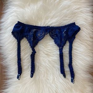 Vintage Gold Tab Victorias Secret Garter